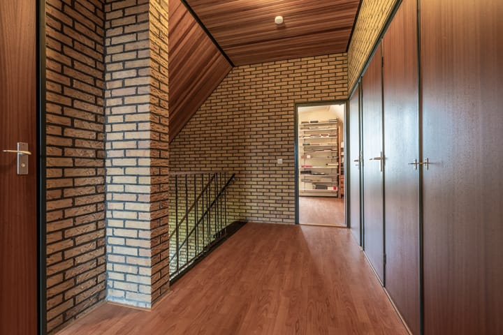 Photo 34 of Sportweg 7