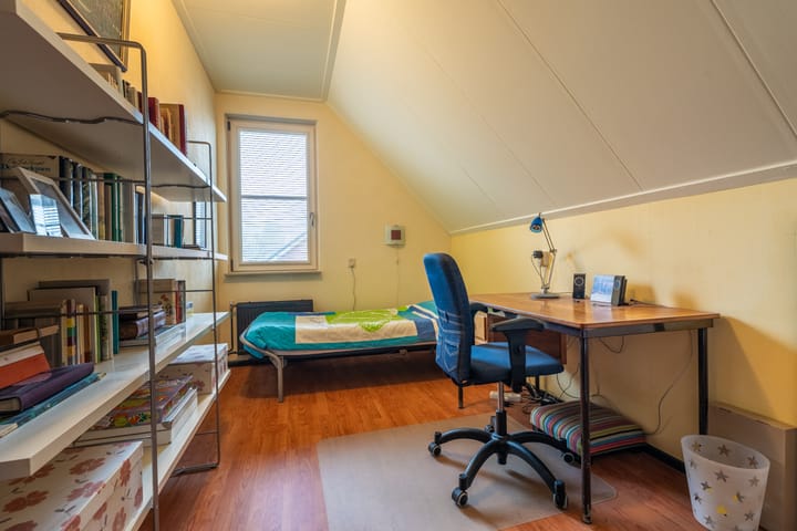 Photo 39 of Sportweg 7