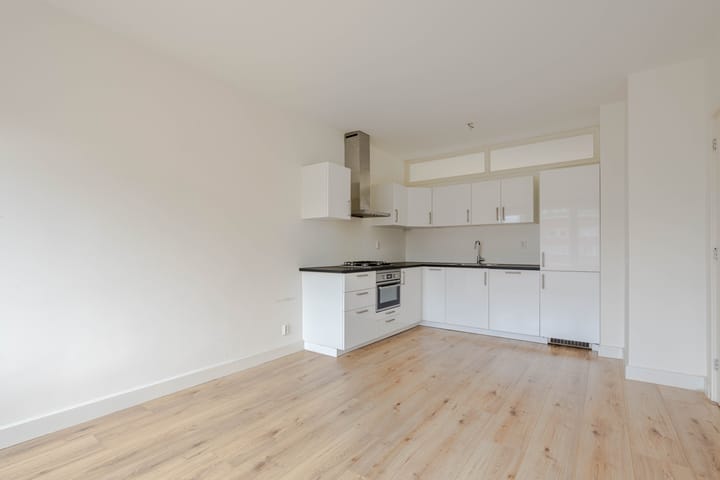 Foto 10 van Dorpsweg 2-B