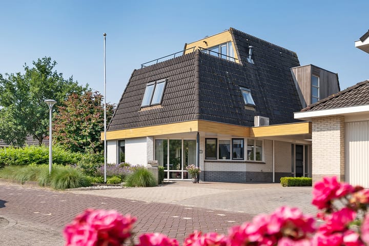 Foto 4 van van Ostadestraat 92