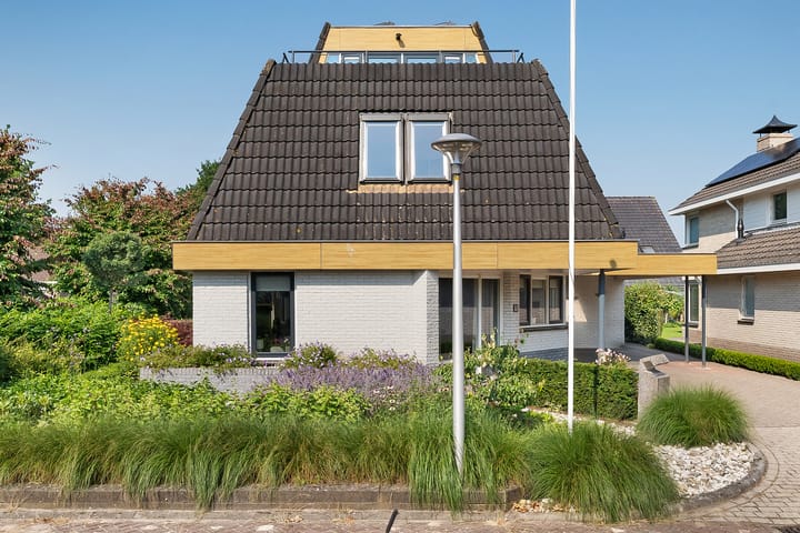 Foto 6 van van Ostadestraat 92