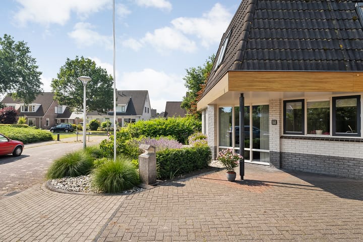 Foto 7 van van Ostadestraat 92