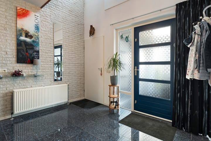 Foto 10 van van Ostadestraat 92