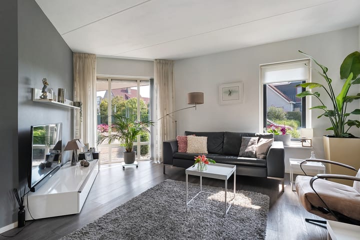 Foto 15 van van Ostadestraat 92