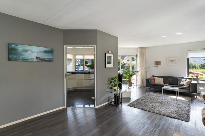 Foto 19 van van Ostadestraat 92