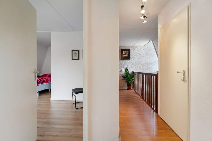 Foto 31 van van Ostadestraat 92