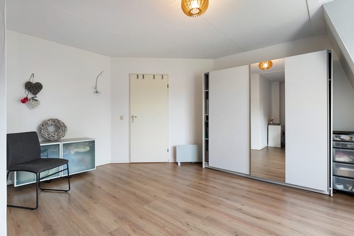 Foto 34 van van Ostadestraat 92