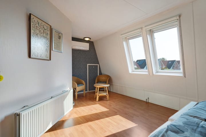 Foto 35 van van Ostadestraat 92