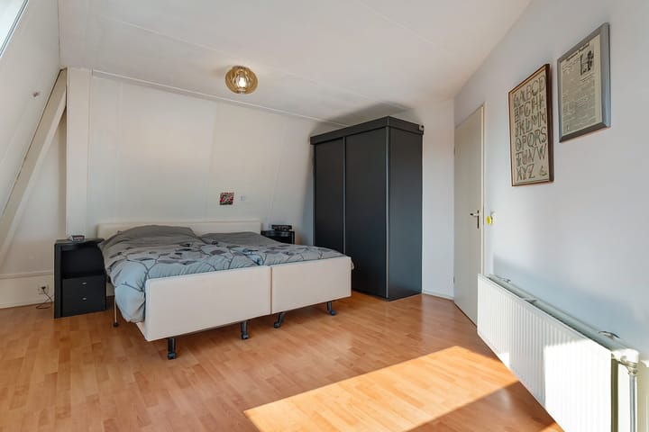 Foto 36 van van Ostadestraat 92