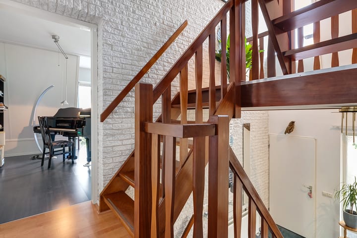 Foto 39 van van Ostadestraat 92