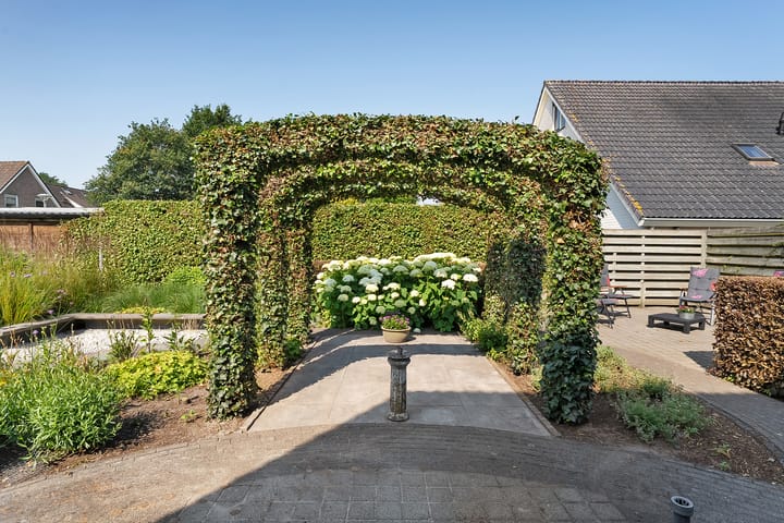 Foto 55 van van Ostadestraat 92