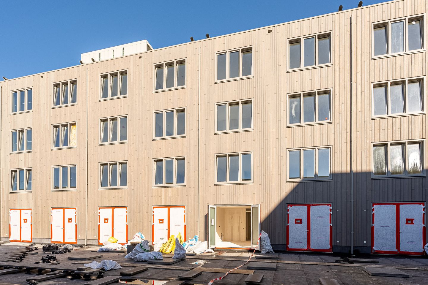 Foto 44 van Albertina Sisulupad 78