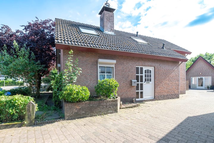 Foto 7 van 1e Wormenseweg 110