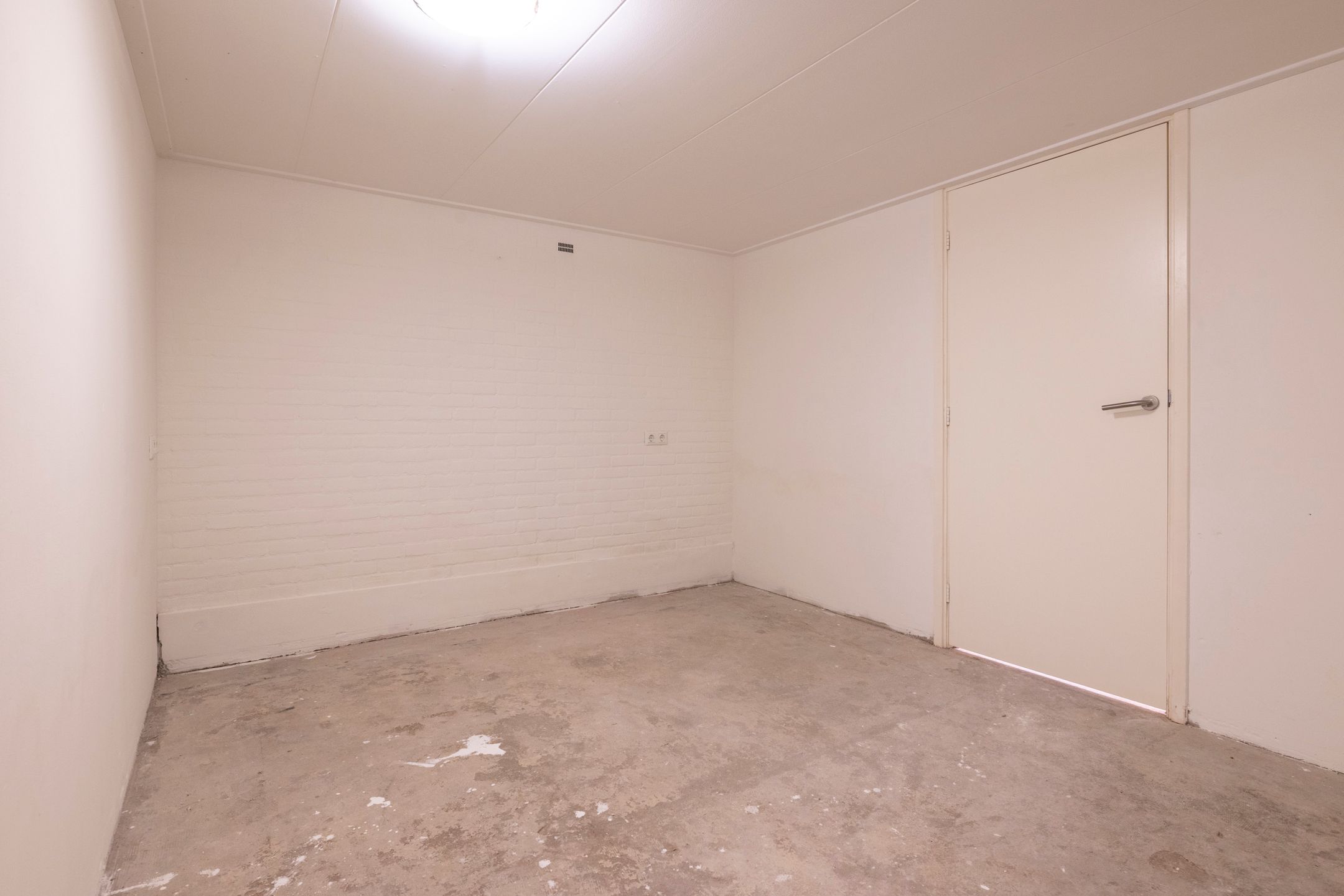 Foto 30 van 1e Wormenseweg 110