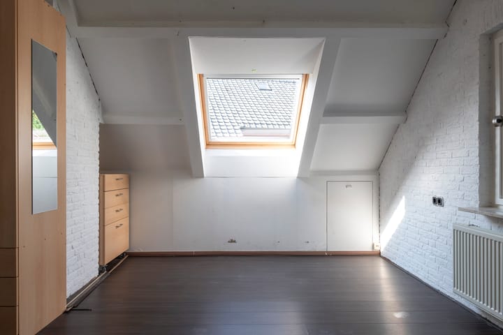 Foto 36 van 1e Wormenseweg 110