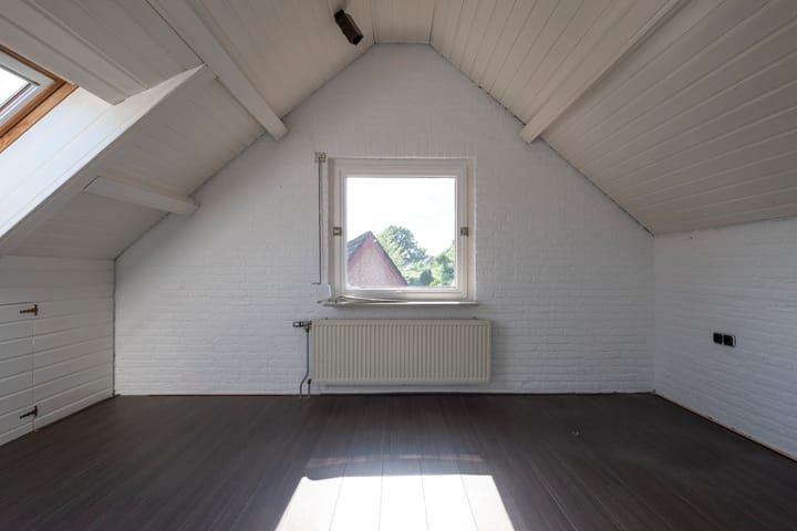 Foto 40 van 1e Wormenseweg 110