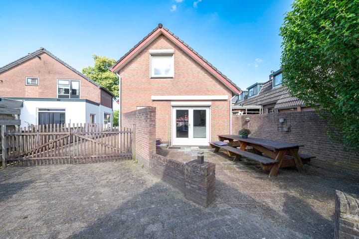 Foto 43 van 1e Wormenseweg 110