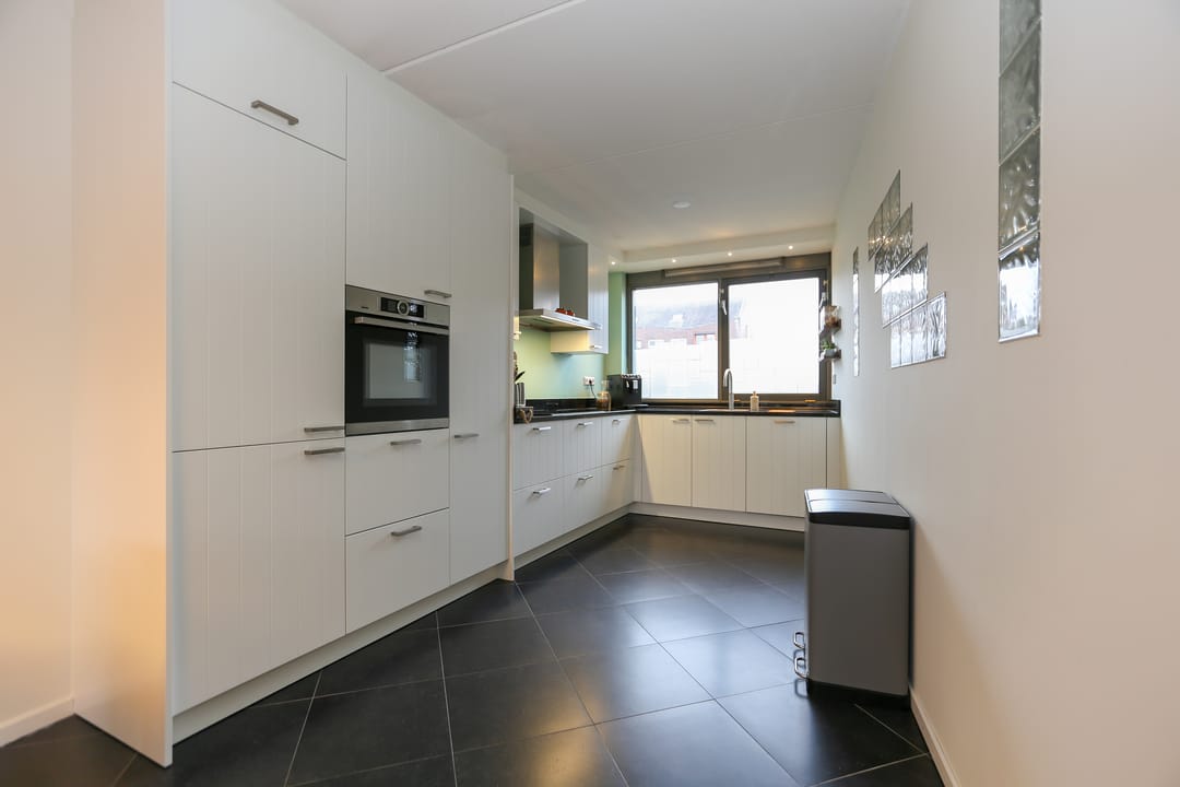 Foto 13 van Anthony Fokkersingel 65