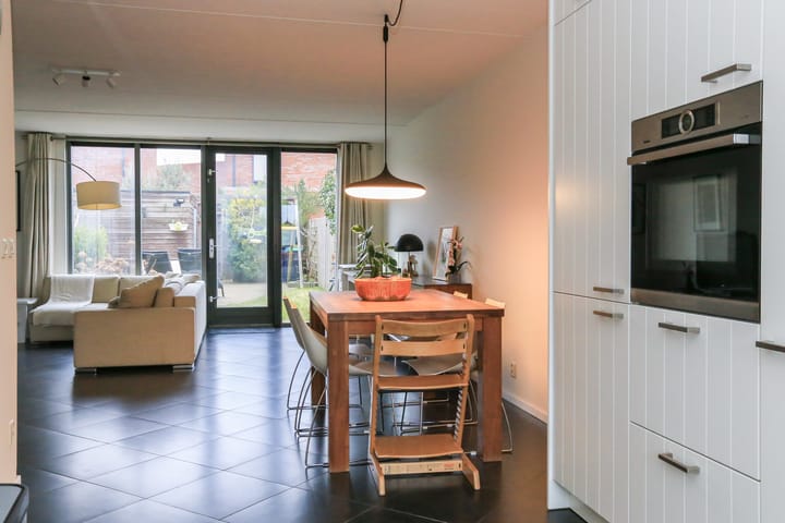 Foto 15 van Anthony Fokkersingel 65