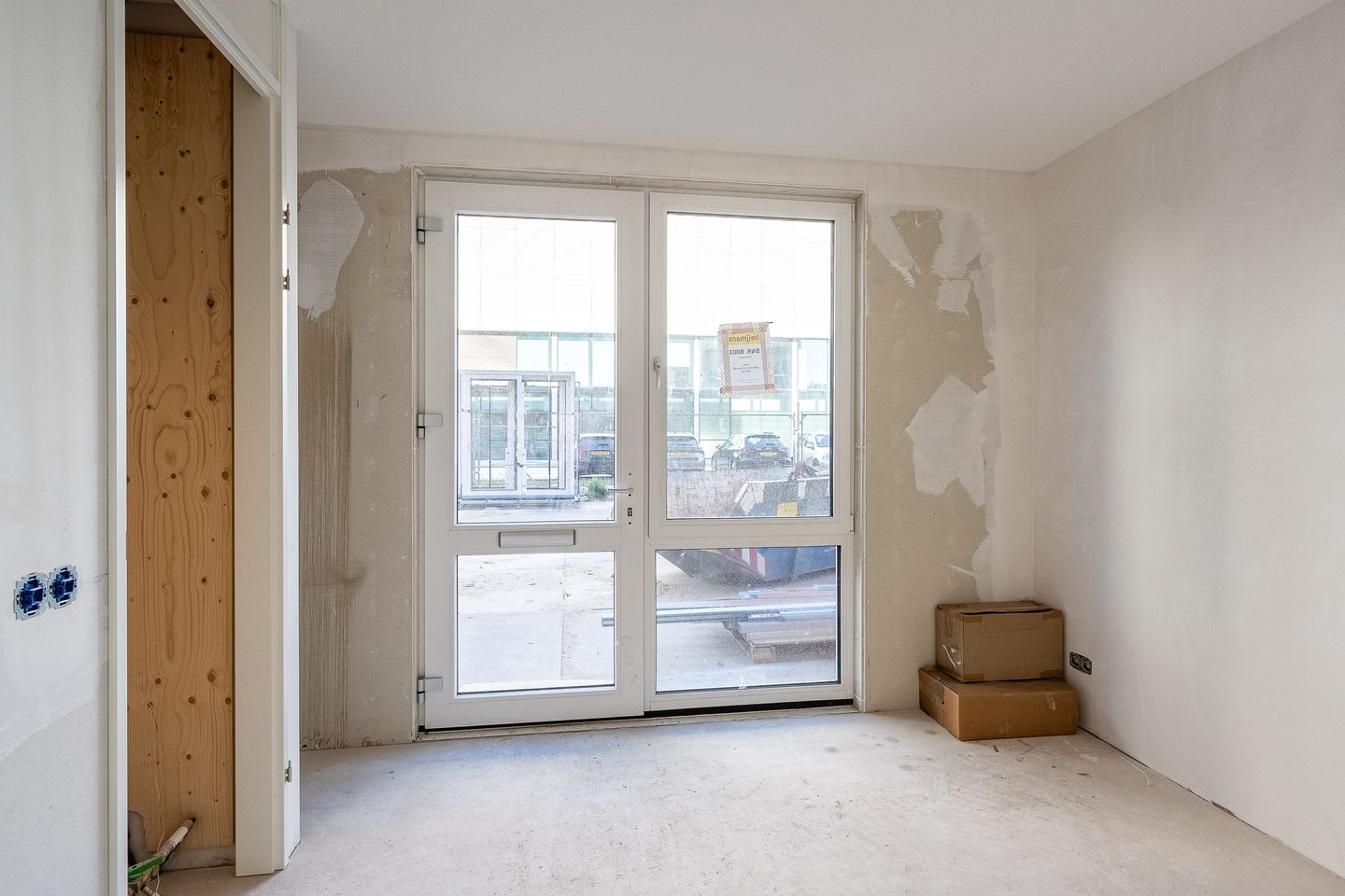 Foto 4 van Albertina Sisulupad 96