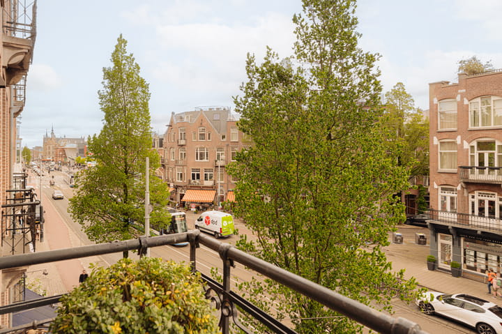 Foto 8 van Van Baerlestraat 124-2