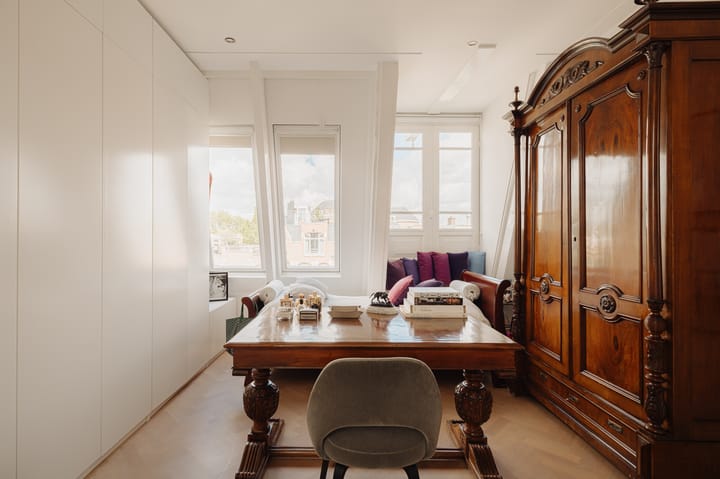 Foto 35 van Van Baerlestraat 124-2