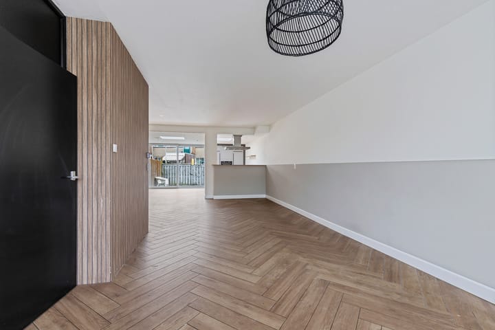 Foto 5 van Windbord 16