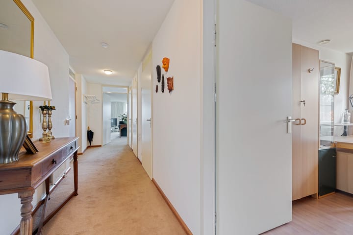 Foto 17 van Ds. Van Lunzenlaan 2