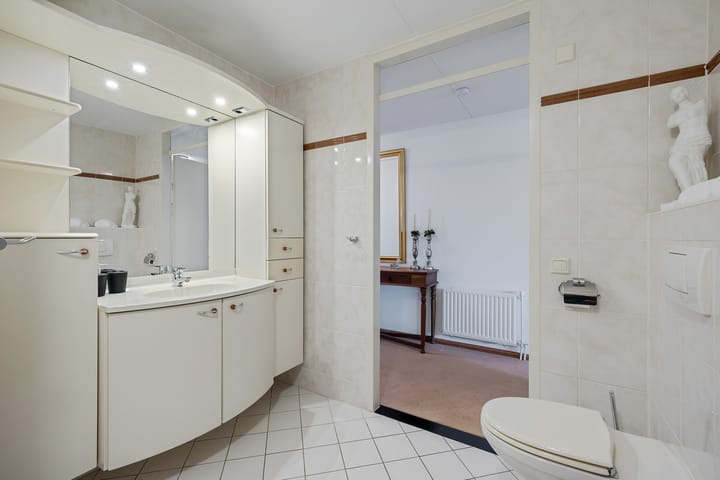 Foto 23 van Ds. Van Lunzenlaan 2