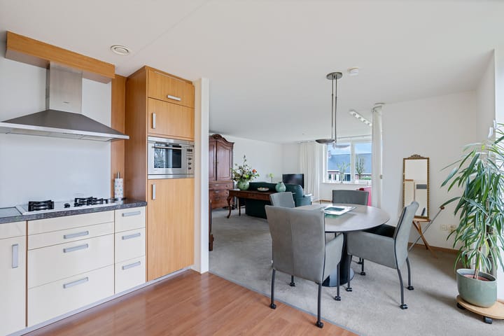 Foto 16 van Ds. Van Lunzenlaan 2