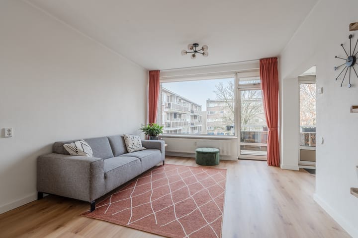 Foto 9 van Julianaplantsoen 157