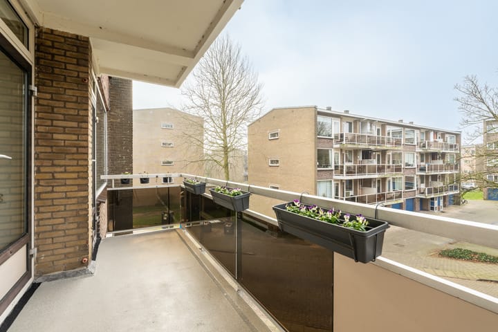 Foto 26 van Julianaplantsoen 157