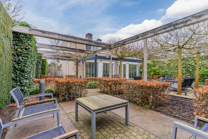 Foto 48 van Oudartstraat 10