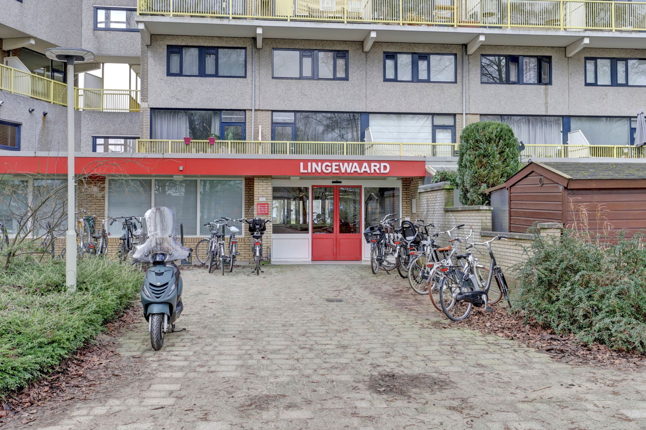 Foto 39 van Dokter van Stratenweg 214