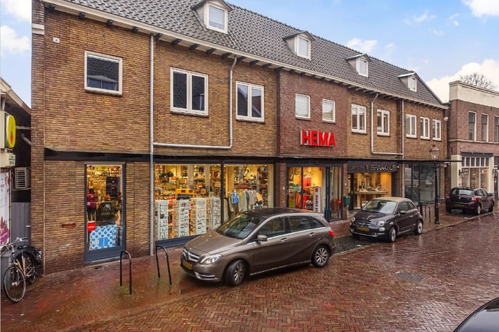 Langestraat 33, Delden