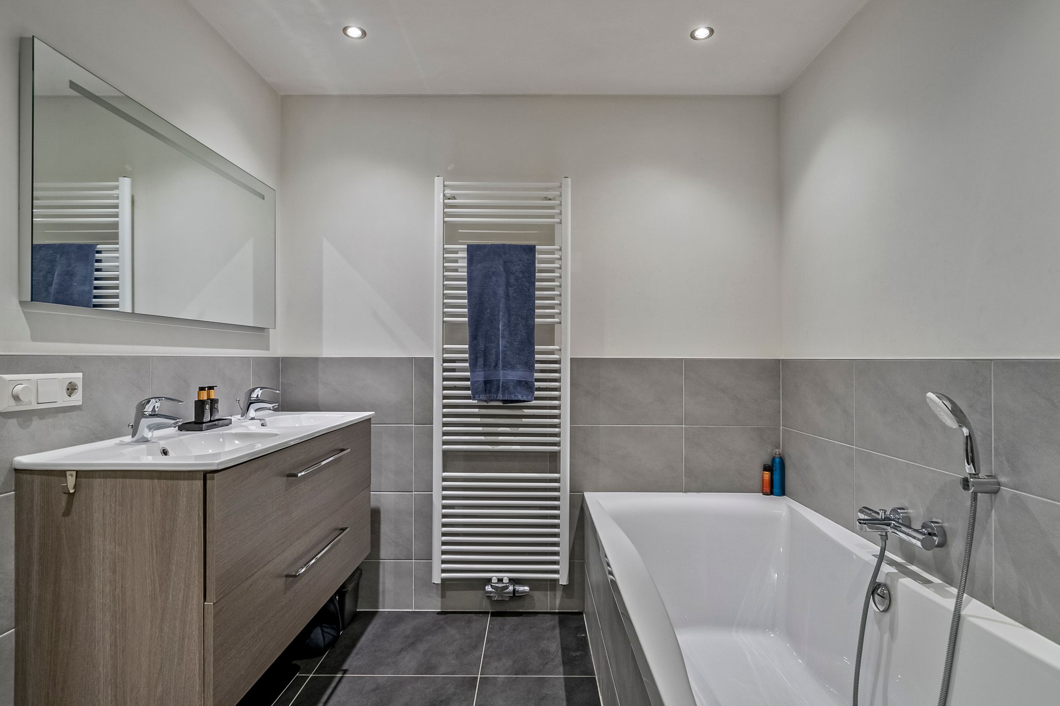 Foto 24 van Nuenderbeekselaan 51