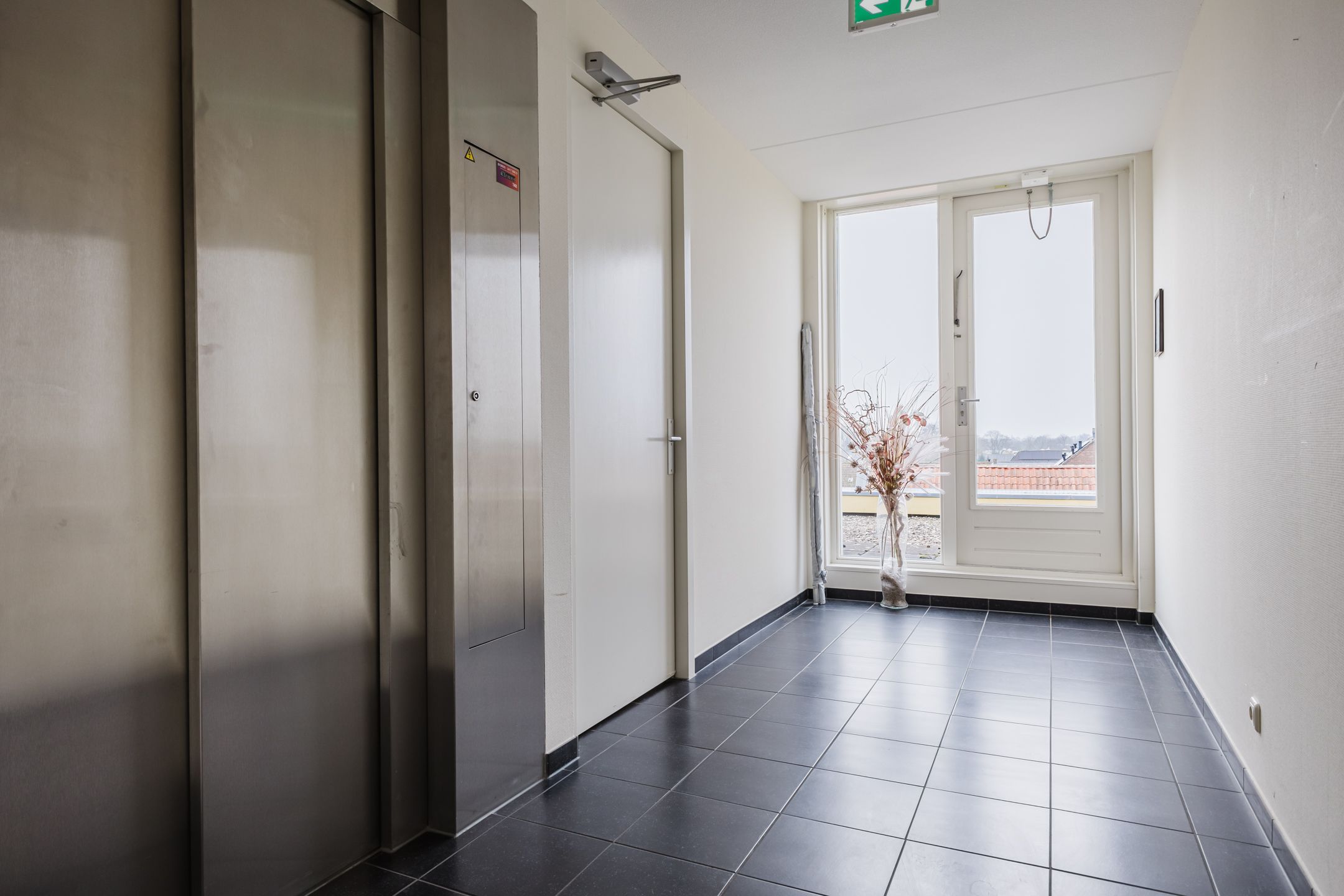 Photo 21 of Molenwal 1-N