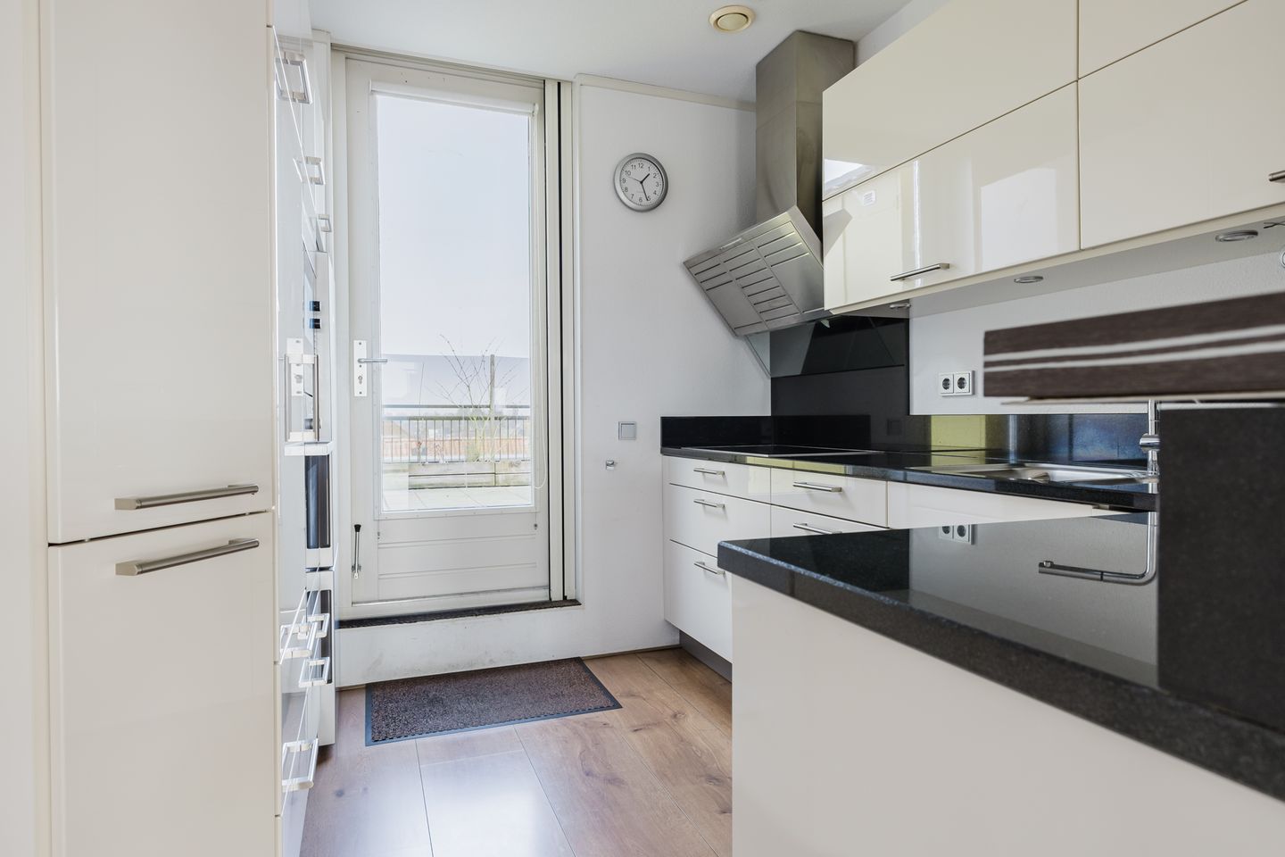 Photo 35 of Molenwal 1-N