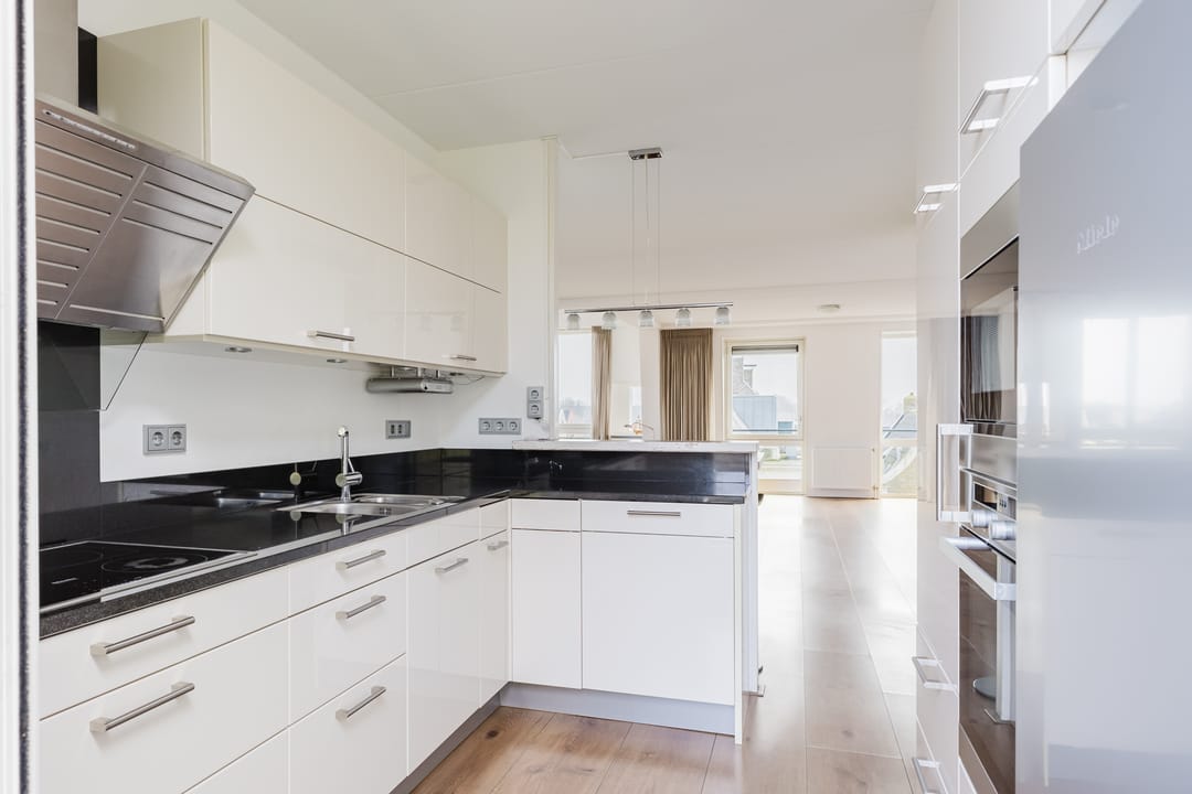 Photo 37 of Molenwal 1-N