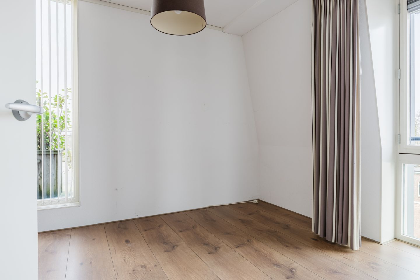 Photo 40 of Molenwal 1-N