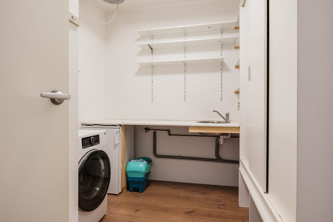 Photo 41 of Molenwal 1-N