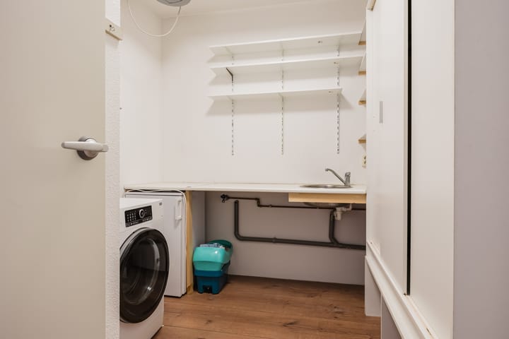 Photo 41 of Molenwal 1-N