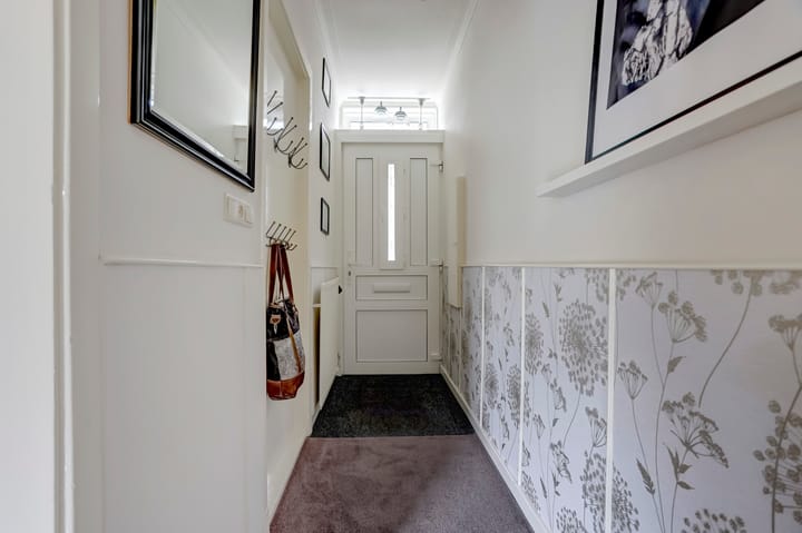 Foto 7 van Burg Elenbaasstraat 3