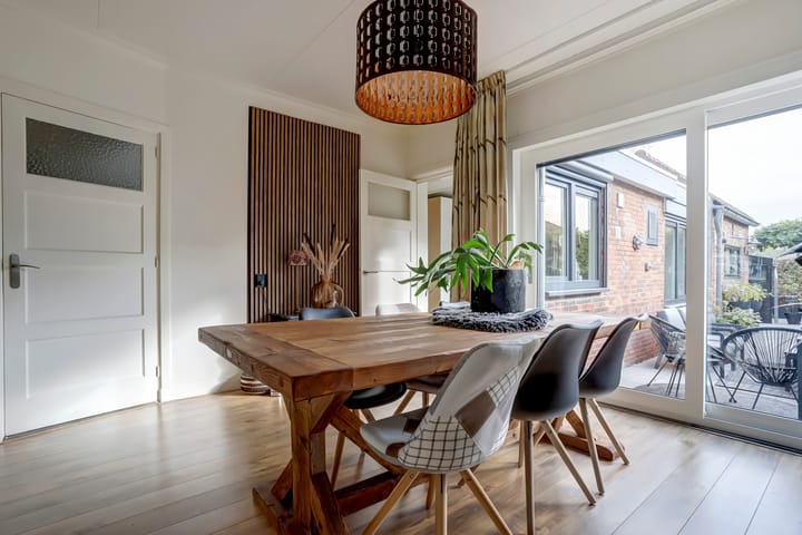 Foto 21 van Burg Elenbaasstraat 3