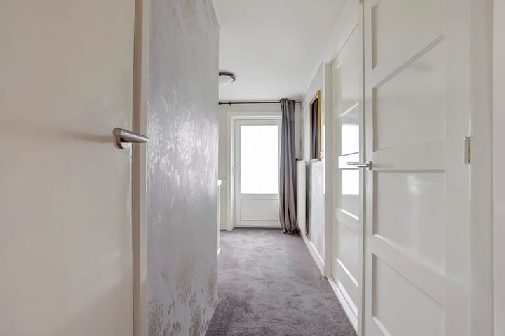 Foto 26 van Burg Elenbaasstraat 3