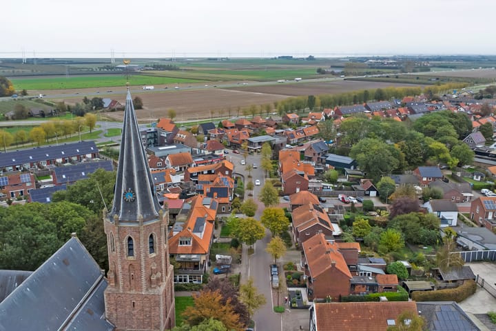 Foto 40 van Burg Elenbaasstraat 3