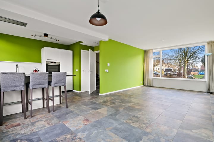 Photo 9 of Leeuwerikplantsoen 8