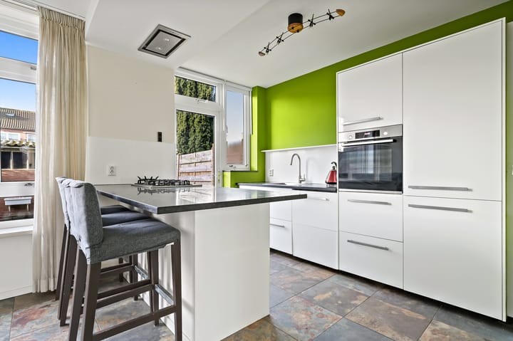 Photo 10 of Leeuwerikplantsoen 8