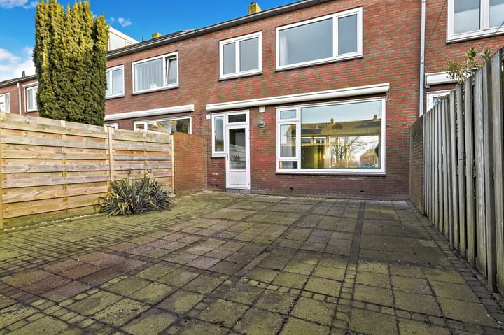 Photo 13 of Leeuwerikplantsoen 8