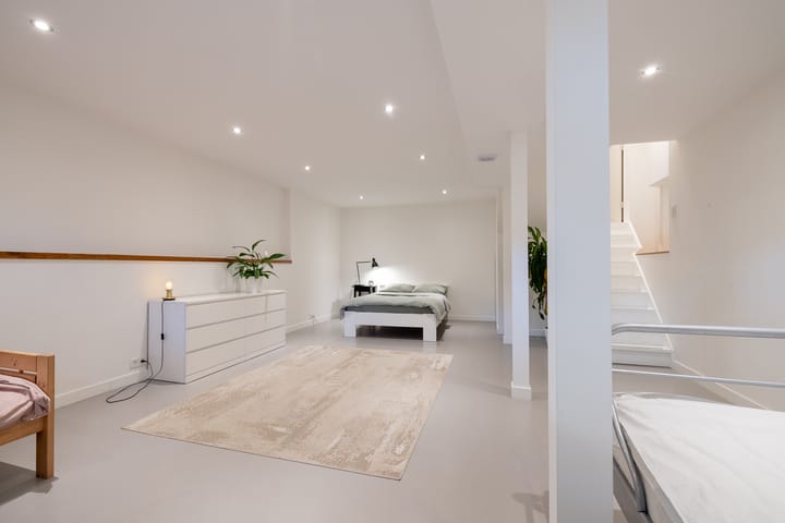 Foto 16 van Spoorsingel 3